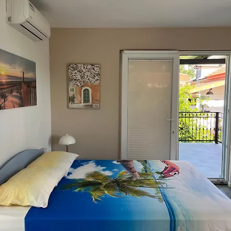 Americana דירה *