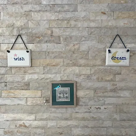 Americana Apartment *