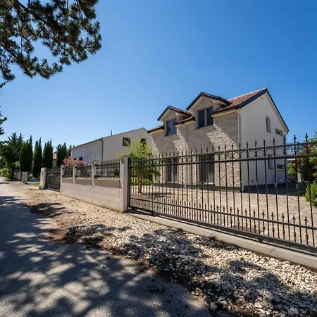 Apartment Americana Privlaka (Zadar)